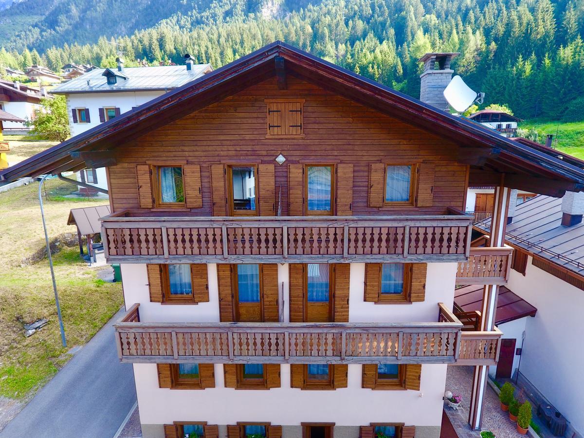 Ajarnola Locazioni Turist Hotel Auronzo di Cadore Bagian luar foto